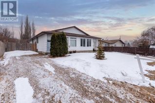 Bungalow for Sale, 4905 53 Avenue, Kitscoty, AB
