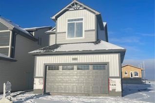Detached House for Sale, 3277 Favel Drive, Regina, SK