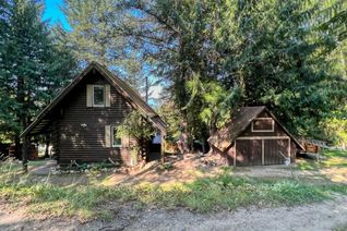 House for Sale, 16253 Selkirk Road, Crawford Bay, BC