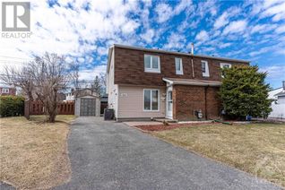 Semi-Detached House for Sale, 3043 Mannering Court, Ottawa, ON