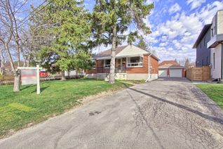 Bungalow for Sale, 194 Cocksfield Ave, Toronto, ON