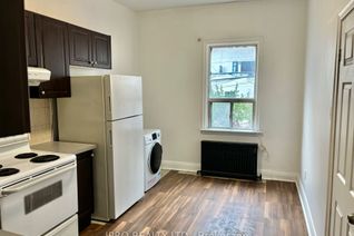 Freehold Townhouse for Rent, 527 Queen St W #2B, Toronto, ON