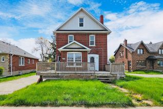 Detached House for Sale, 697 King St W, Oshawa, ON