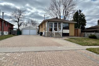 Detached House for Sale, 17 Brimorton Dr, Toronto, ON