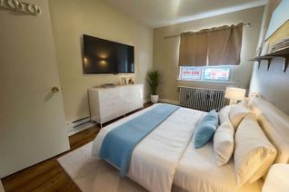 Freehold Townhouse for Rent, 1041 Coxwell Ave #a, Toronto, ON