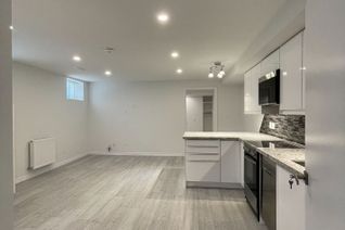 Semi-Detached House for Rent, 39 Scarboro Beach Blvd #Unit A, Toronto, ON