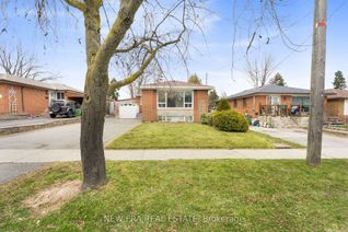 Detached House for Sale, 17 Vanwart Dr, Toronto, ON