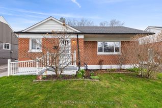 Detached House for Sale, 82 Admiral Rd, Ajax, ON