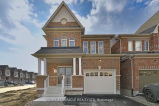 Detached House for Rent, 656 Fleetwood Dr, Oshawa, ON