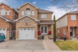 Detached House for Sale, 25 Smith St, Bradford West Gwillimbury, ON
