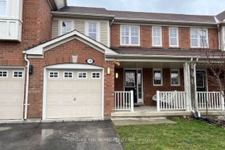 Freehold Townhouse for Sale, 18 Kidd Circ, Aurora, ON