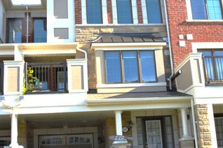 Freehold Townhouse for Rent, 11 Mcgrath Ave, Richmond Hill, ON