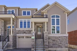 Freehold Townhouse for Sale, 98 Lyall Stokes Circ, East Gwillimbury, ON