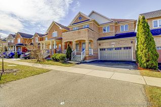 Detached House for Rent, 155 Old Colony Rd, Richmond Hill, ON