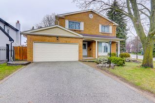 Detached House for Sale, 153 Willowbrook Rd, Markham, ON