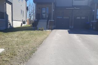 Freehold Townhouse for Sale, 275 Atkinson St, Clearview, ON