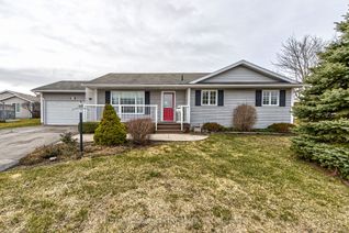 Detached House for Sale, 52 Vermont Ave, Wasaga Beach, ON