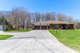 Detached House for Sale, 446 Concession 11 Rd E, Tiny, ON