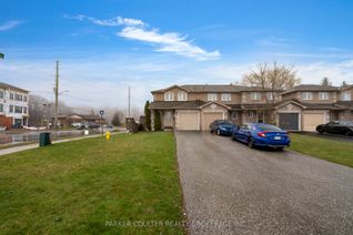 Freehold Townhouse for Sale, 1 Mccausland Crt, Barrie, ON
