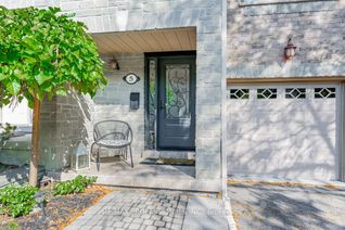 Townhouse for Sale, 5 Briarly Lane, Toronto, ON