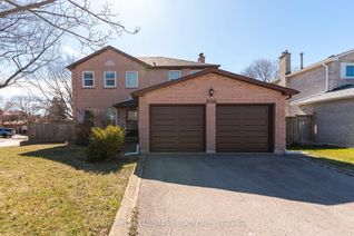 Detached House for Sale, 1537 Queensbury Cres, Oakville, ON