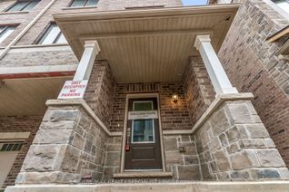 Freehold Townhouse for Rent, 11 Folcroft St, Brampton, ON