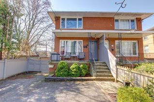 House for Sale, 14 Louisa St, Toronto, ON