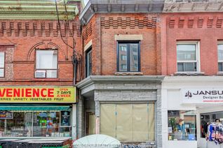 Freehold Townhouse for Rent, 1865 Davenport Rd #2 Rear, Toronto, ON