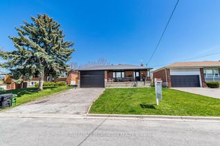 Detached House for Sale, 42 Mangrove Rd, Toronto, ON