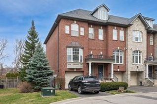 Freehold Townhouse for Sale, 37 Leaves Terr, Toronto, ON