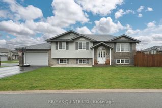 Detached House for Sale, 1 Ridgeview Lane, Quinte West, ON