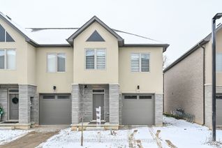 Freehold Townhouse for Sale, 14 Bayberry Lane, Hamilton, ON