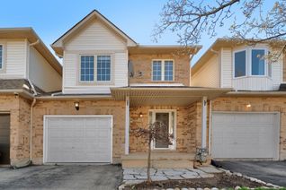 Freehold Townhouse for Sale, 54 Arrowhead Lane, Grimsby, ON