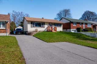 Detached House for Sale, 85 First Ave, Quinte West, ON