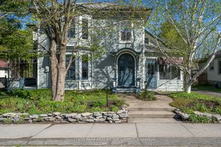 Detached House for Sale, 332 Bloomfield Main St, Prince Edward County, ON