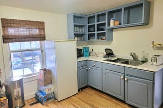 Property for Lease, 25 Wellington St #2nd Flr, Aurora, ON