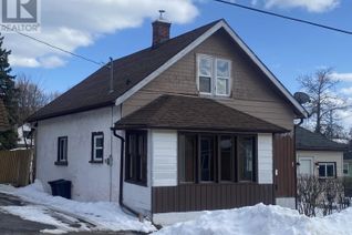 Detached House for Sale, 39 Empress Ave N, Thunder Bay, ON