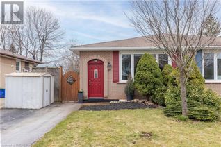 Semi-Detached House for Sale, 138 Oakdale Drive, Oakville, ON