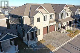 Freehold Townhouse for Sale, 93 Stonefield Lane #114, Middlesex Centre, ON