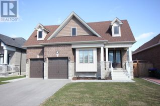 Detached House for Sale, 1651 Rizzardo Cres, Innisfil, ON