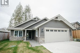 Detached House for Sale, 7460 Gabriola Crescent, Powell River, BC