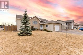 Raised Ranch-Style House for Sale, 1013 Riverstone Trail, Petawawa, ON