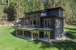Detached House for Sale, 1127 Malcolm Creek Road, Roberts Creek, BC
