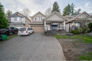 Detached House for Sale, 7113 147 Street, Surrey, BC
