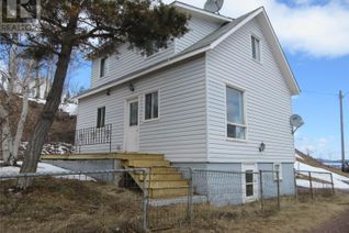 Detached House for Sale, 15 Lighthouse Road, Botwood, NL