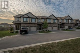 Condo Townhouse for Rent, 1030 Oakcrossing Gate Unit# 51, London, ON