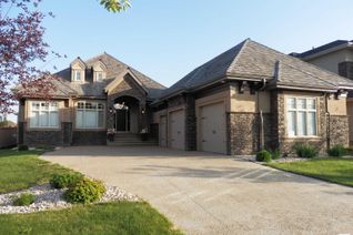 Detached House for Sale, 2423 Cameron Ravine Dr Nw, Edmonton, AB
