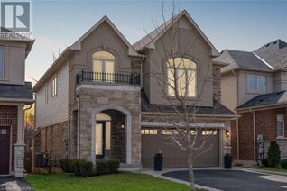 Detached House for Sale, 152 Echovalley Drive, Stoney Creek, ON