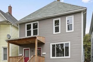 Duplex for Rent, 746 Dougall Avenue #UPPER, Windsor, ON