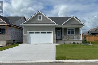 Bungalow for Sale, 27 Lois Court, Grand Bend, ON